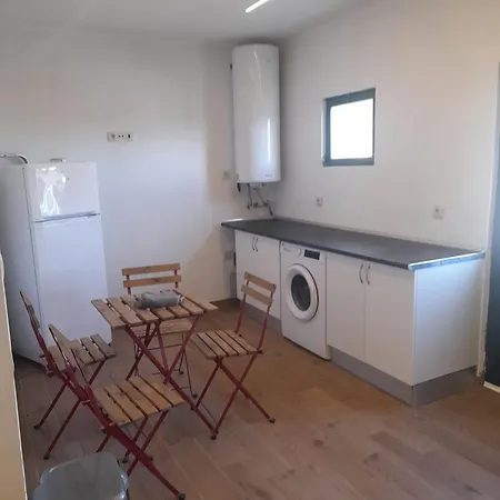 Дом отдыха Comfortable House In Atei, 70 M², Ideal For 8 Guests