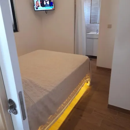 Comfortable House In Atei, 70 M², Ideal For 8 Guests Дом отдыха Atei