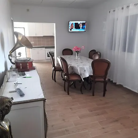 Comfortable House In Atei, 70 M², Ideal For 8 Guests *