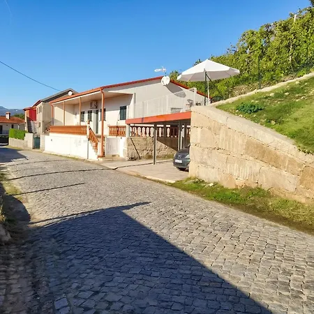 Comfortable House In Atei, 70 M², Ideal For 8 Guests Atei